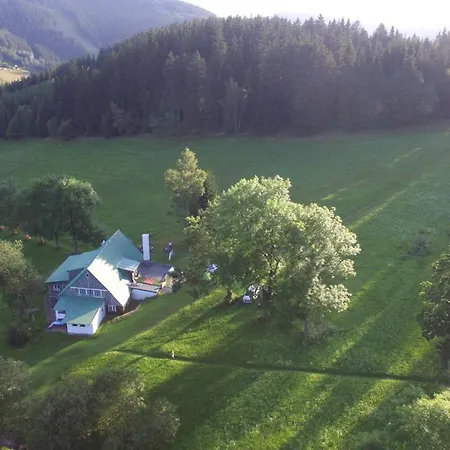 Maison d'hôtes Enzian Špindlerŭv Mlýn